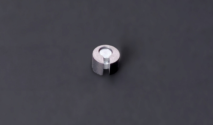 ロータリーエンジン部品